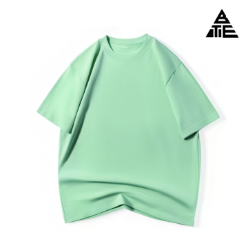 Camisa holgada de manga corta con cuello redondo y color liso