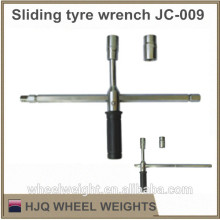 Sliding tyre wrench