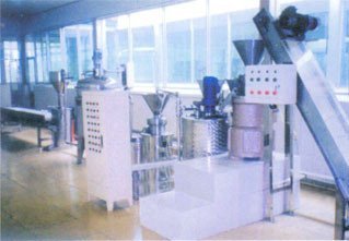 Peanut Butter Production Line With 65kw Peanut Roaster, Grinding Equipment