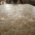 1220x2440mm Combi peuplier et noyau de pin OSB3