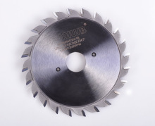 Adjustable Scoring Sawblade