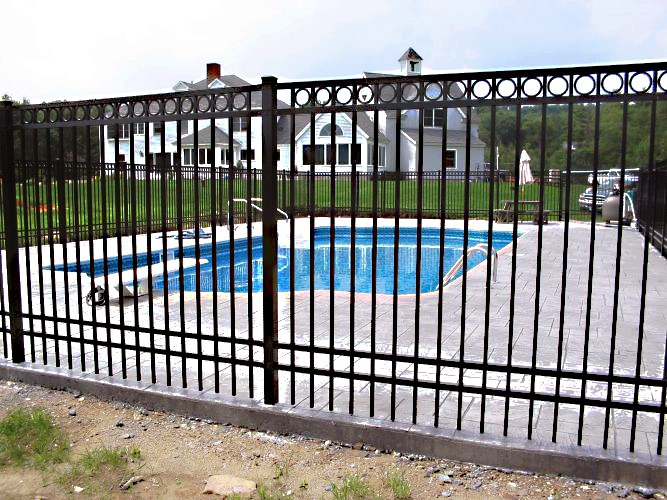 high quality 2020 new product decorative steel garden fence