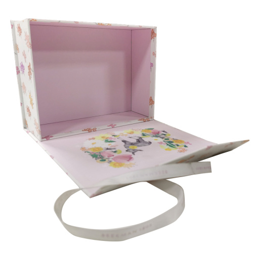 Eco-friendly Magnetic Gift Box with Ribbon Handle
