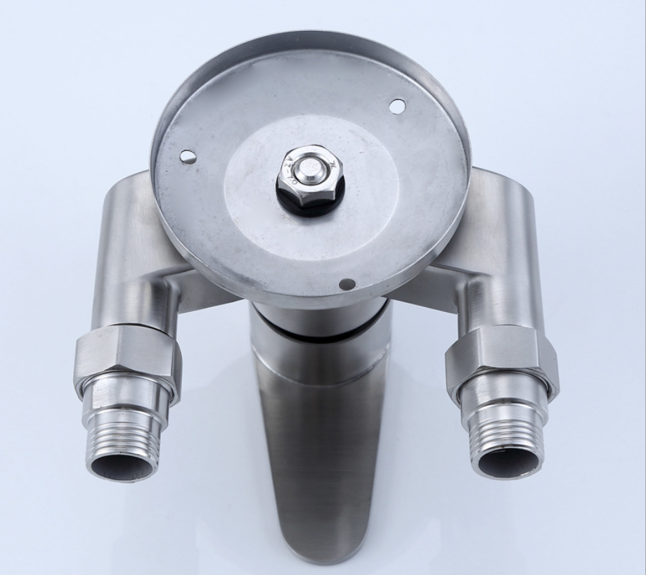 따뜻한 것과 차가운 수도꼭지 태양열 온수기 삼각형 모양의 욕실 샤워 탭의 혼합 밸브