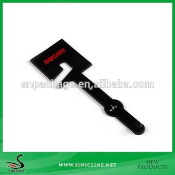 Sinicline Fashion Decorative Belt Hanger Design