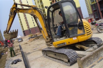 used excavator JCB 8052