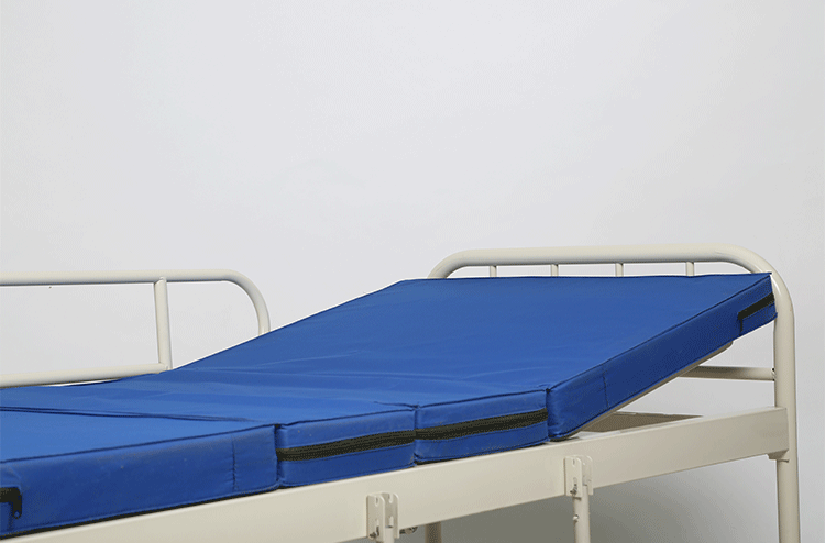 Full Epoxy Powder Coated One Crank Manual Hospital Folding Bed For Patient