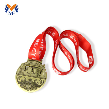 Een halve marathon training sportmedaille lopen