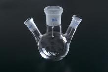 Flask Oblique Shape with Three Necks Standard Ground Mouth