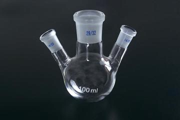 Flask Oblique Shape with Three Necks Standard Ground Mouth