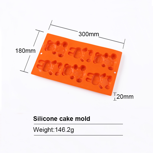 Silikonkuchenform im Ofen silicone cake mould in oven
