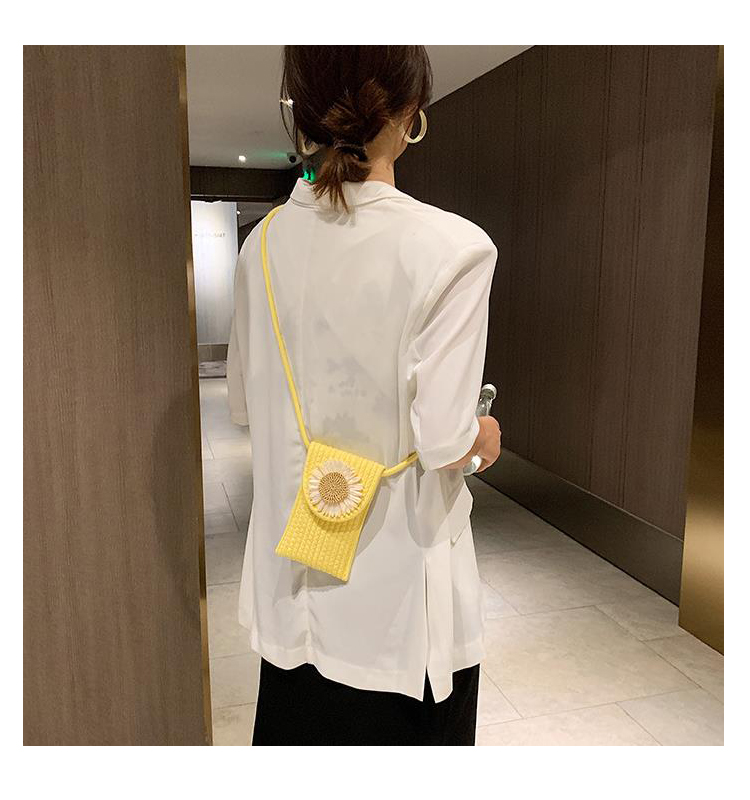 Mini fashion yong lady's crossbody bag causal shopping shoulder bag Exquisite straw phone bag