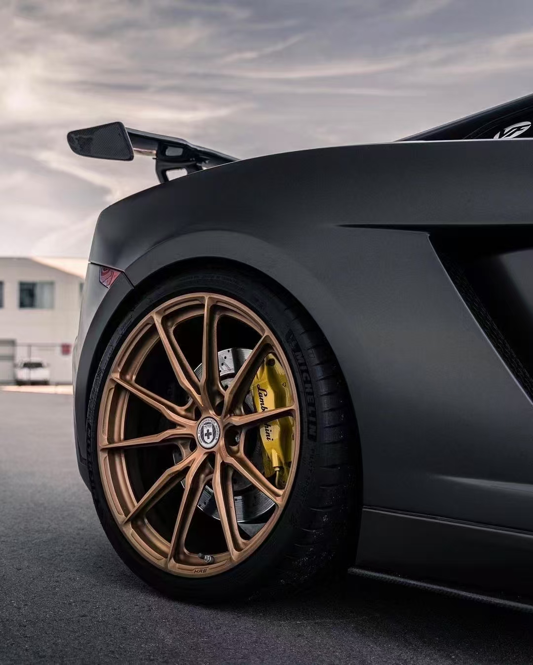 Аўтамабільныя колы Car Wheels