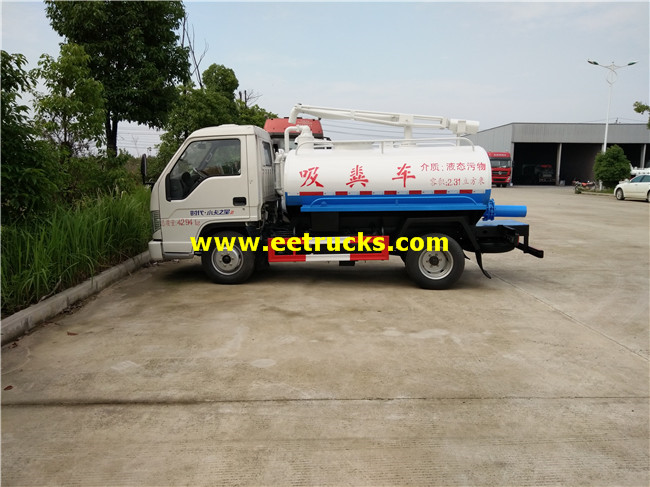 2500L Excrement Vacuum Trucks