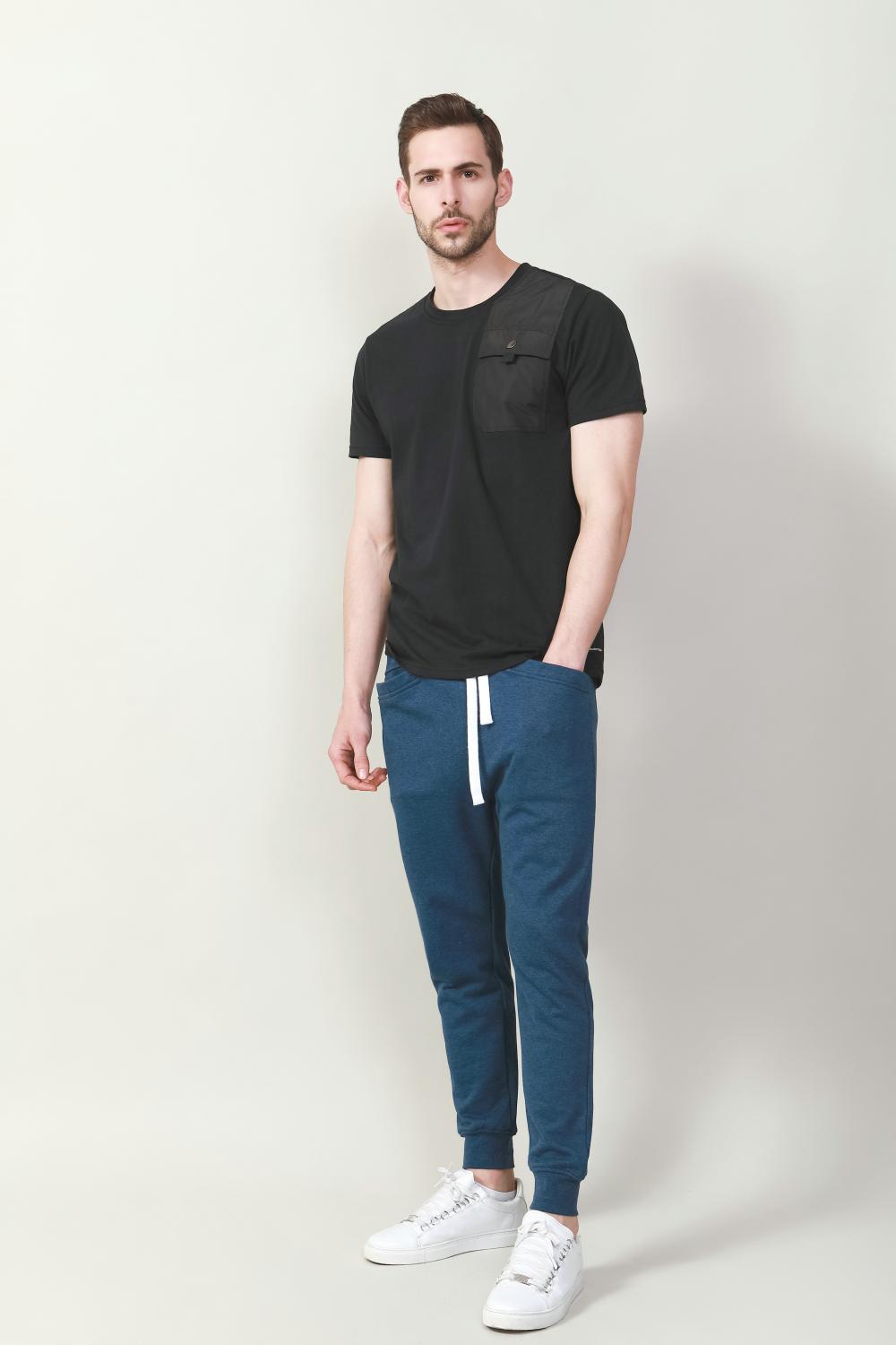 Men's cotton poly jersey with woven pocket details