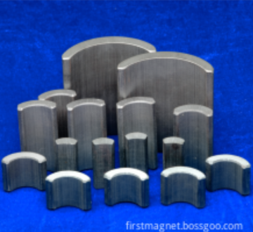 Large Strong Permanent Ferrite Magnet