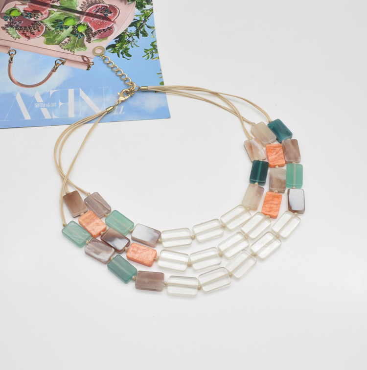 2021 rainbow acrylic and resin neck jewelry for women short colorful three layer necklace