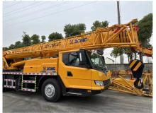 QY25K by XCMG: The Industry's Premier Crane