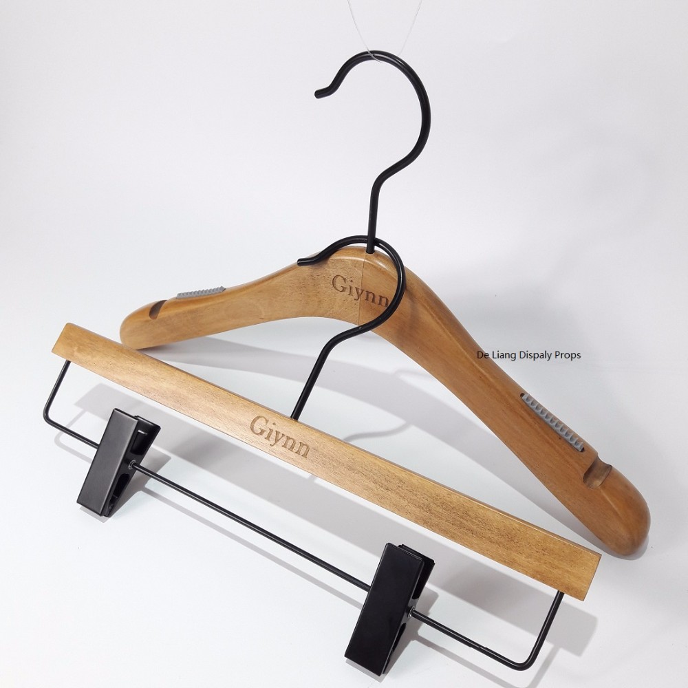 DL639 Durable Fashionable custom branded pant hanger Dutch wooden hanger with black hook display wooden hanger