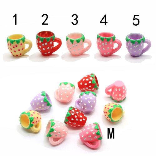 Resina Strawberry Dot Coffee Cup Charms Colorful Drink Mug Ornamenti Accessori per gioielli Abbellimento