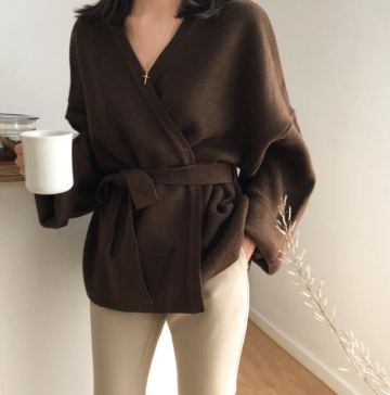 Women's Loose solid color belted sweater