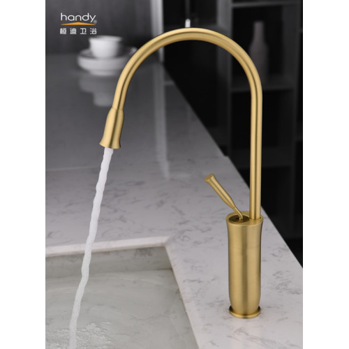 Single lever gold kitchen sink mixer