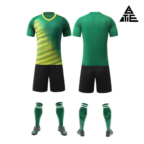 Conjunto de traje de fútbol transpirable.