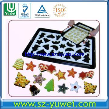 High quality Plastic Cookie Cutter with 24pc Christmas Shape in 1