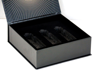 Magnetic gift box wholesale