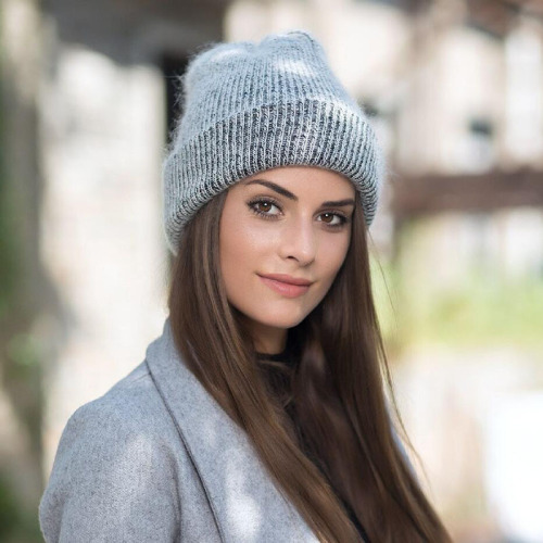 Winter wool cap with a thickened edge pullover