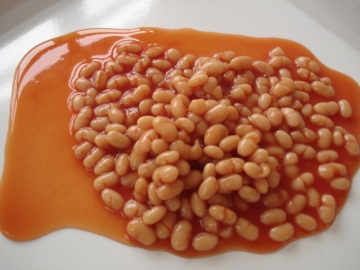 Canned Baked White Beans In Tomato Sauce