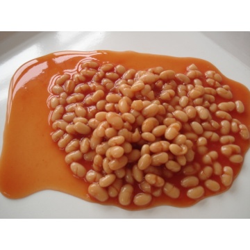 Консервированная запеченная белая фасоль в томатном соусе