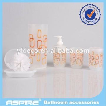 PP attractive designs 7pcs bathroom set