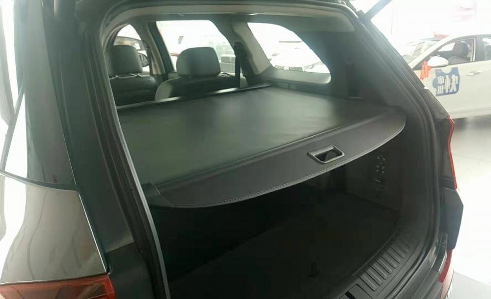 19 HYUNDAI IX45 Tailbox Curtains