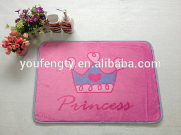 Crown Heated Print Bath Mat