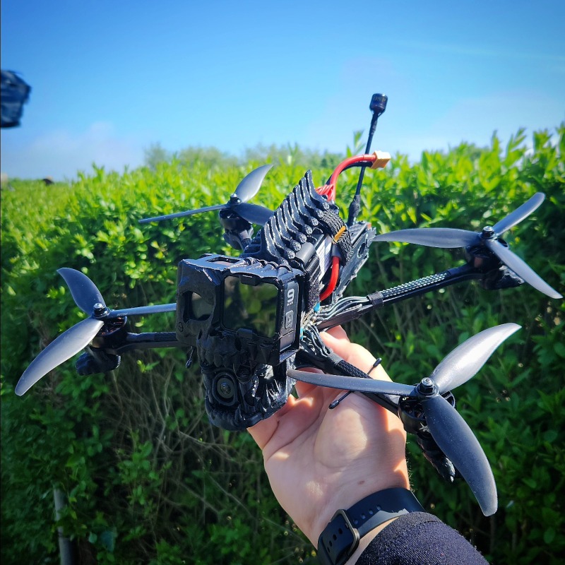 High-Efficiency 3 Blade Cinelifter for RC Multi Rotor