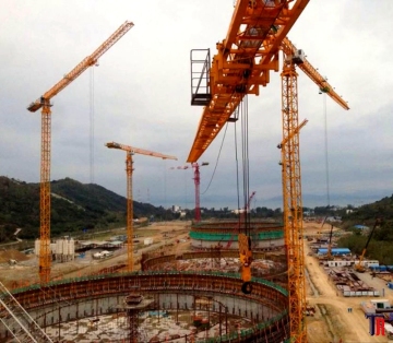 internal climbing tower crane