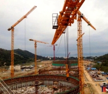 internal climbing tower crane