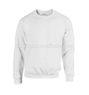 man knitted crew neck sweatshirt