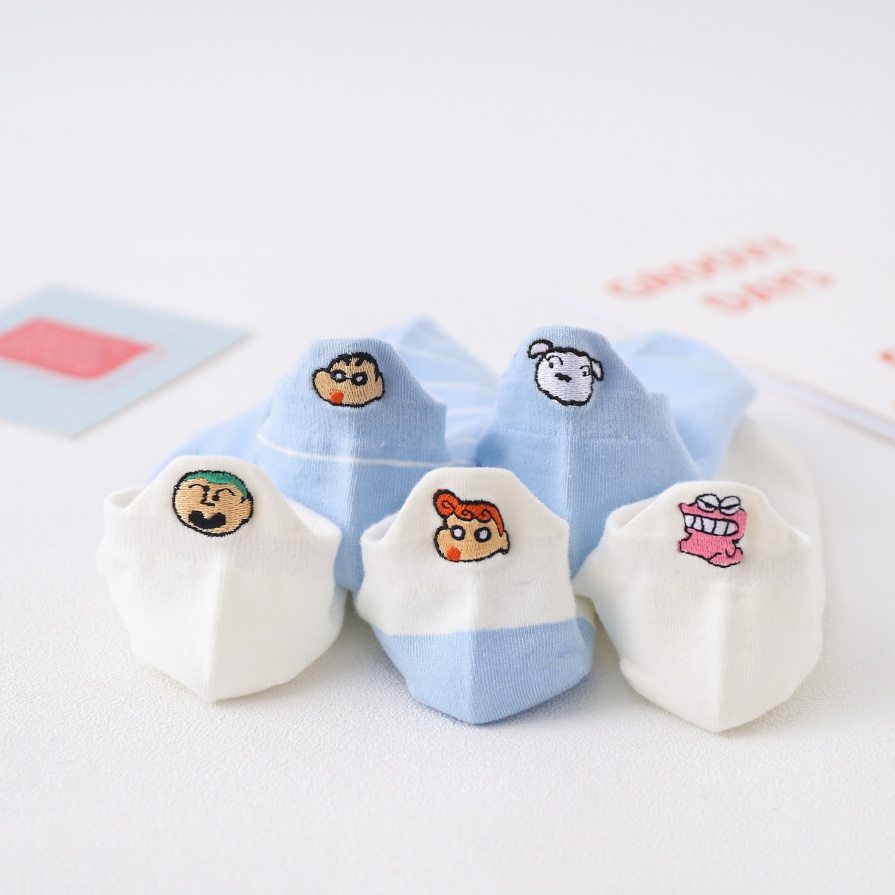 Crayon Shin-Chan Embroidery Boat Socks