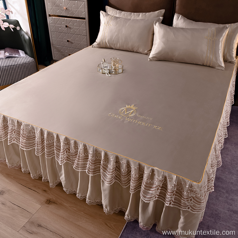 100% ice Silk Customized Logo Pattern bed skirts