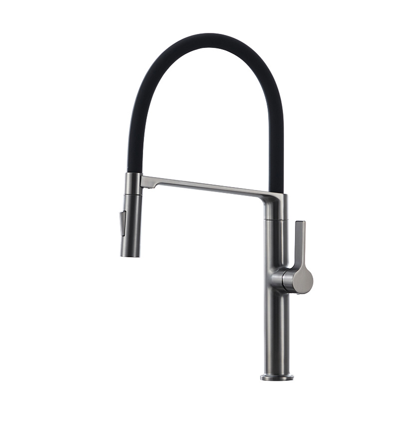 Single-Handle Commercial Style Kitchen Sink Faucet