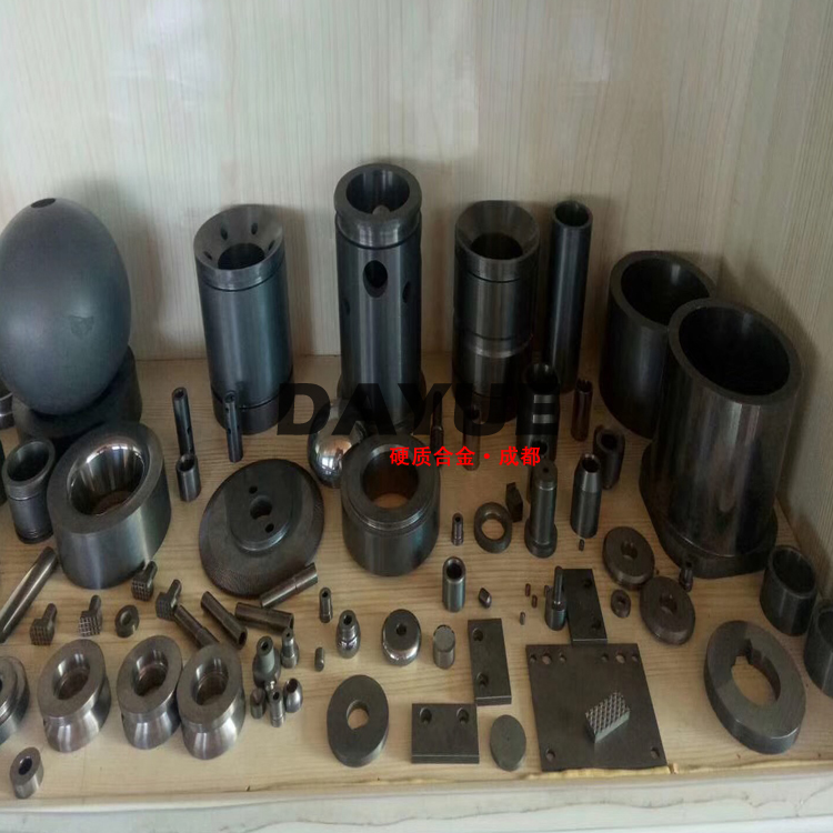 Tungsten Carbide Oil Components Plugs Seats and Cages