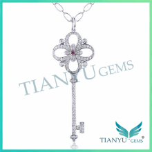 925 Sterling Silver Key Style Necklace Moissantie Diamond Pendants Charms Jewelry