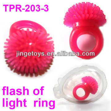 Light up Ring/plastic toys /Childrens Ring/ plastic Ring with light