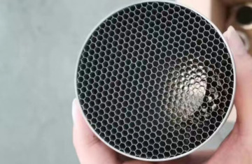 Shielded Honeycomb Wave Guide Vent