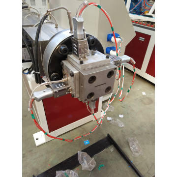 Línea de extrusión de perfiles de PVC