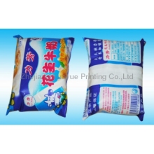 Middle sealed bag for milk