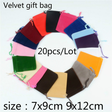 20Pcs/lot 7x9cm 9x12cm Coloful Velvet Bag Jewelry Packing Velvet Drawstring Pouches Wedding Favors Party Christmas GiftGift Bags