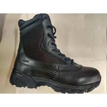 Sepatu bot militer Asia Tenggara